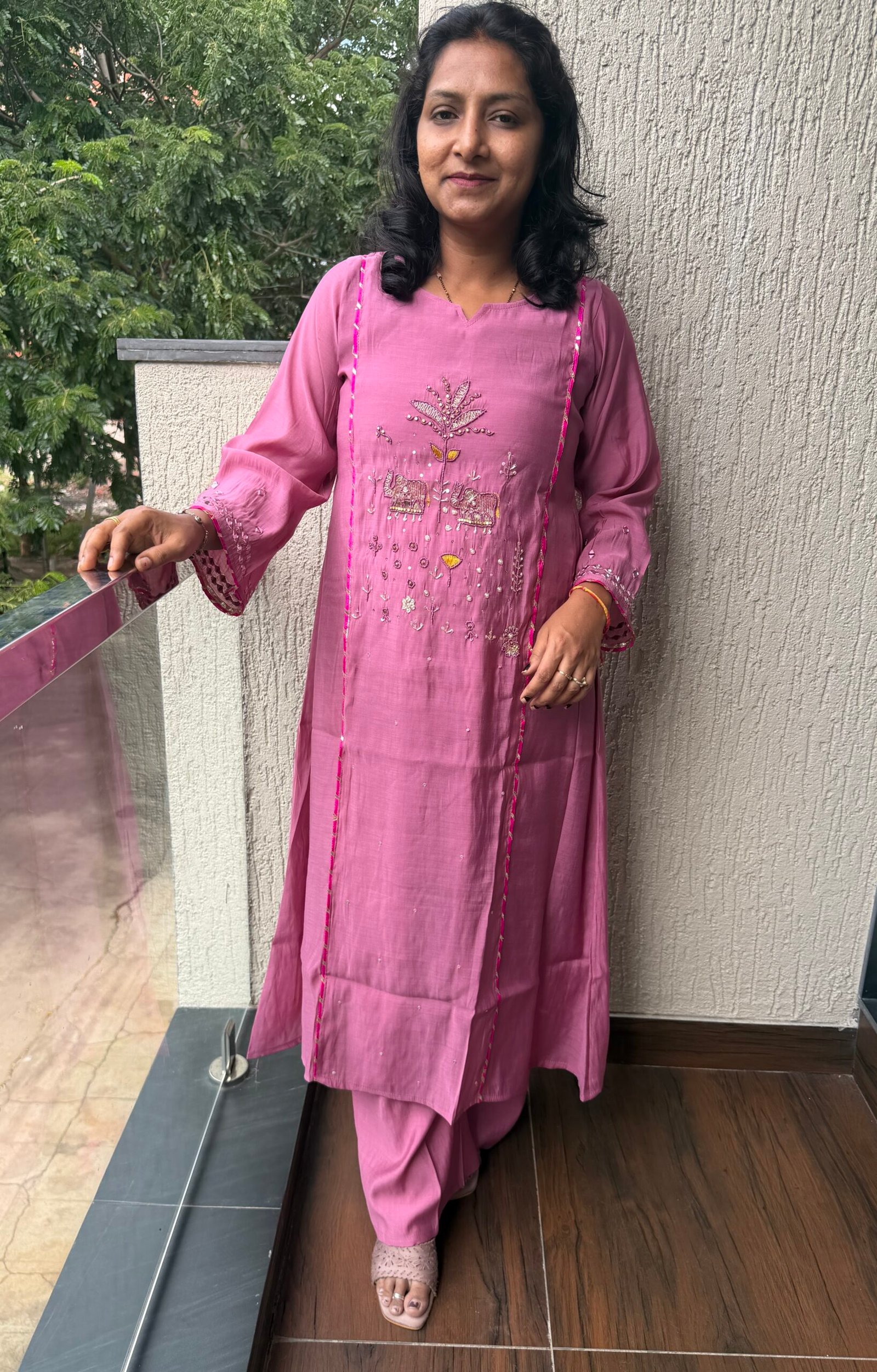 Pure Mulchanderi Heavy Handwork 3PC Kurti set - Image 3